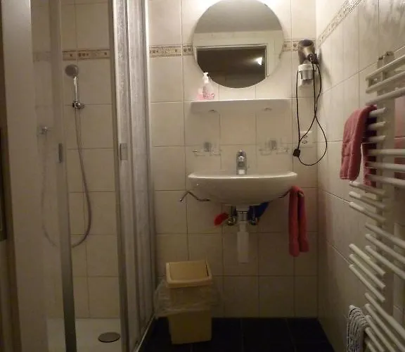 Esthers Gæstehus 3*